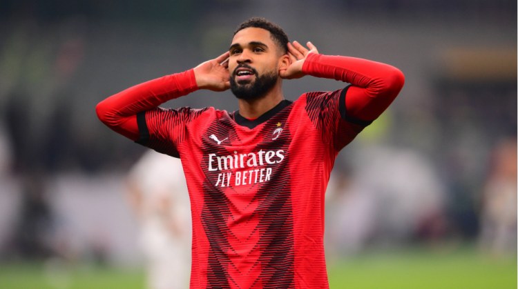 "Milan"ın futbolçusu: "Baş məşqçimiz sağlam rəqabət yaradıb"