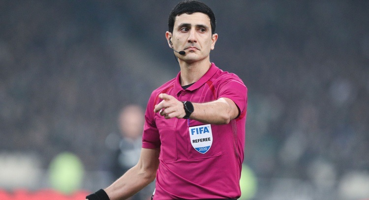 Əliyar Ağayev Ukrayna və İtaliya klublarının oyununu idarə edəcək