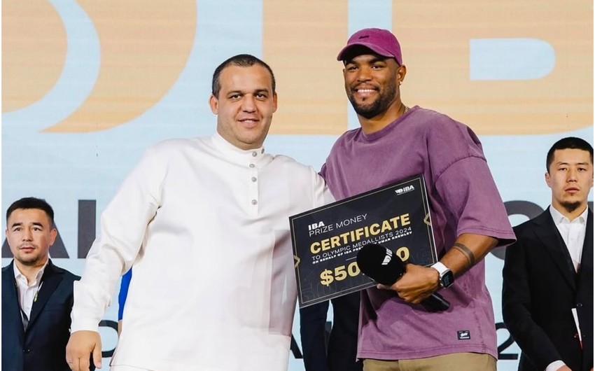 "Milliləşdirilmiş" boksçumuz mükafatlandırlıb