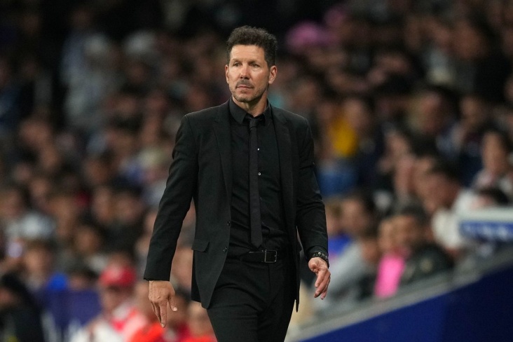 Londonda Simeone səsləri