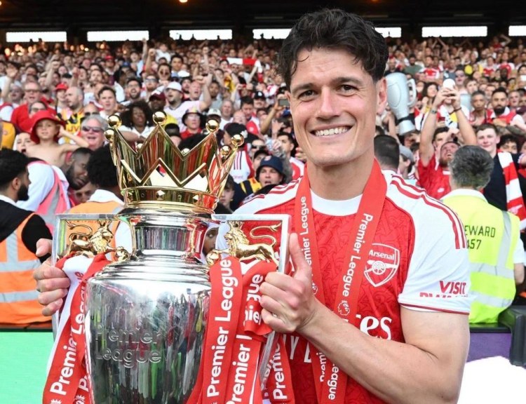 "Arsenal"ı "Everton"a dəyişəcək