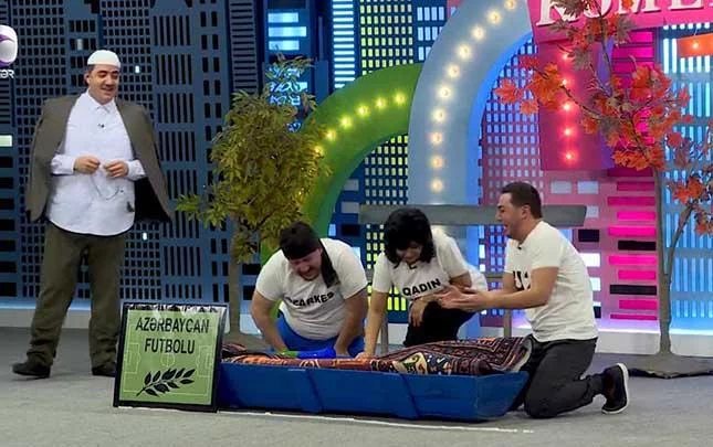 Santuşun “şirin” nağılıları və ya zirzəmiyə yuvarlanan futbolumuz