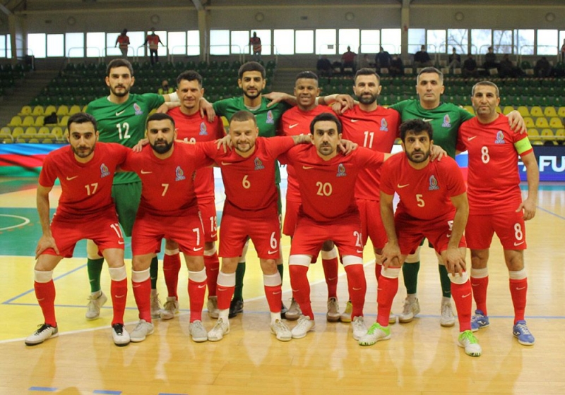 Zədəli oyunçular milli komandaya qoşuldu