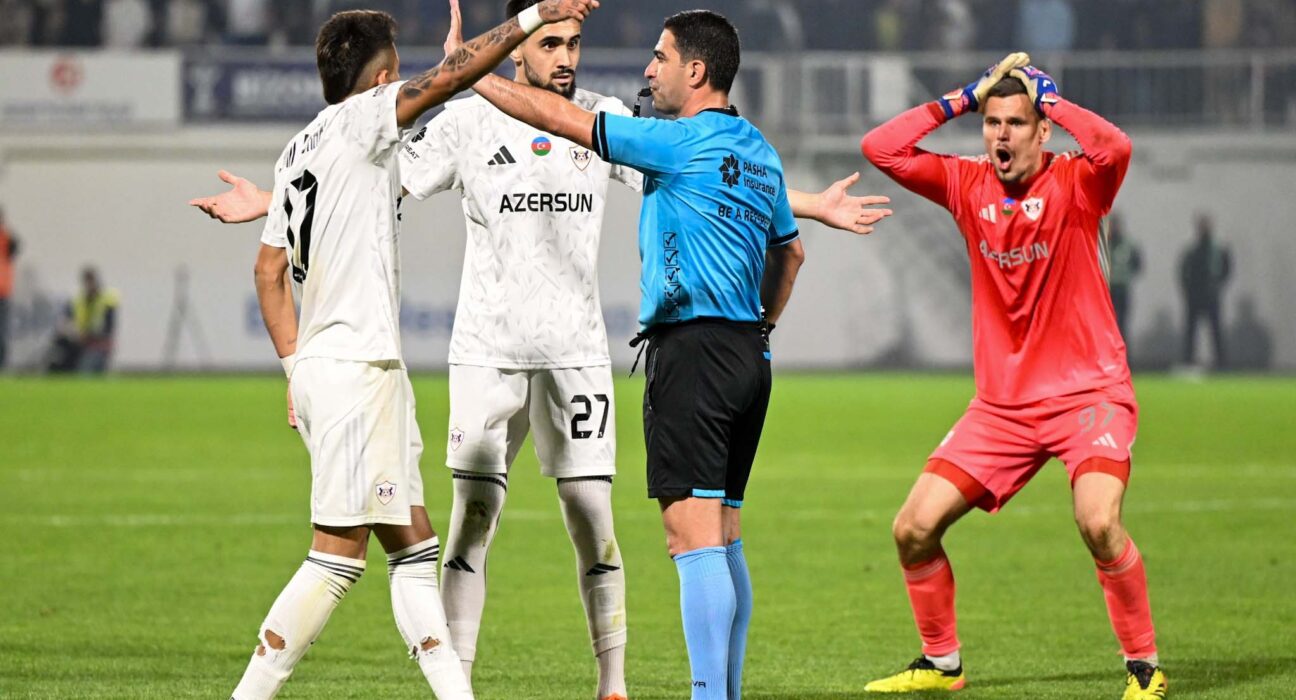 Premyer Liqada daha 4 oyunun hakimləri bilindi