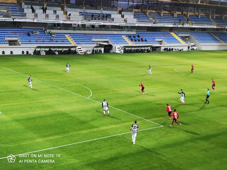 “Neftçi” xal fərqini artırdı