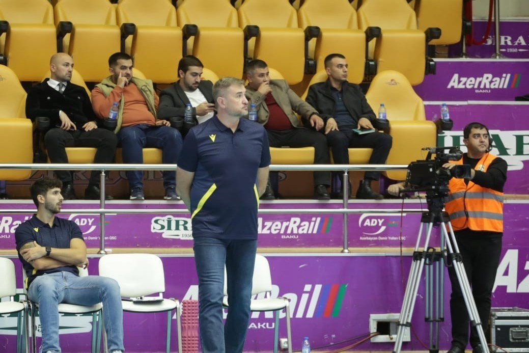 "Gəncə" baş məşqçisi ilə yolları ayırdı