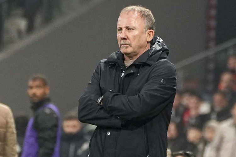 "Beşiktaş"dan Sergen Yalçın qərarı