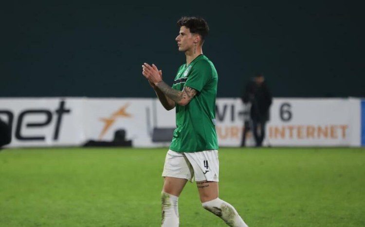 Azərbaycanlı futbolçu üçün 90 dəqiqə