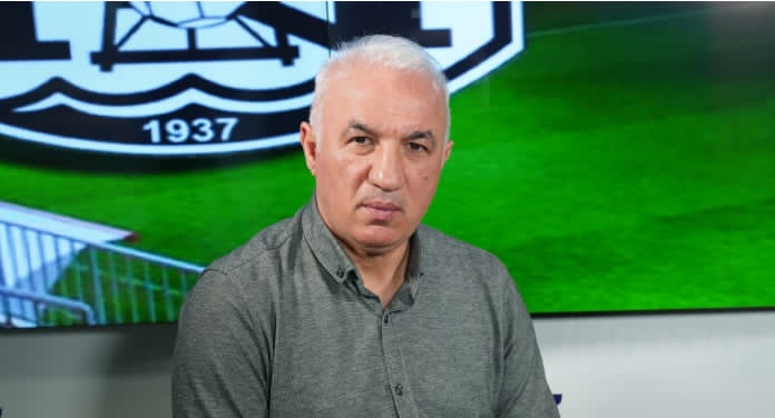 Arif Əsədov DÇ-2026 favoritlərini açıqladı