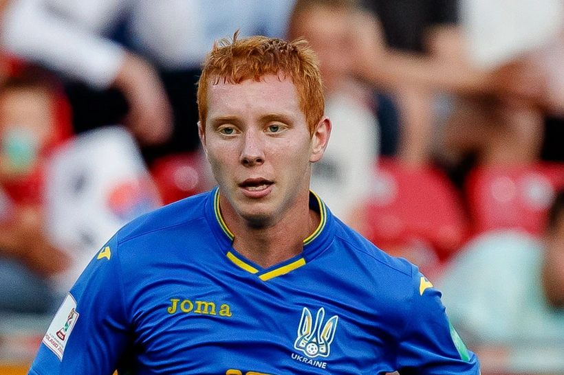 Ukrayna millisinin müdafiəçisi karyerasını Almaniyada davam etdirə bilər