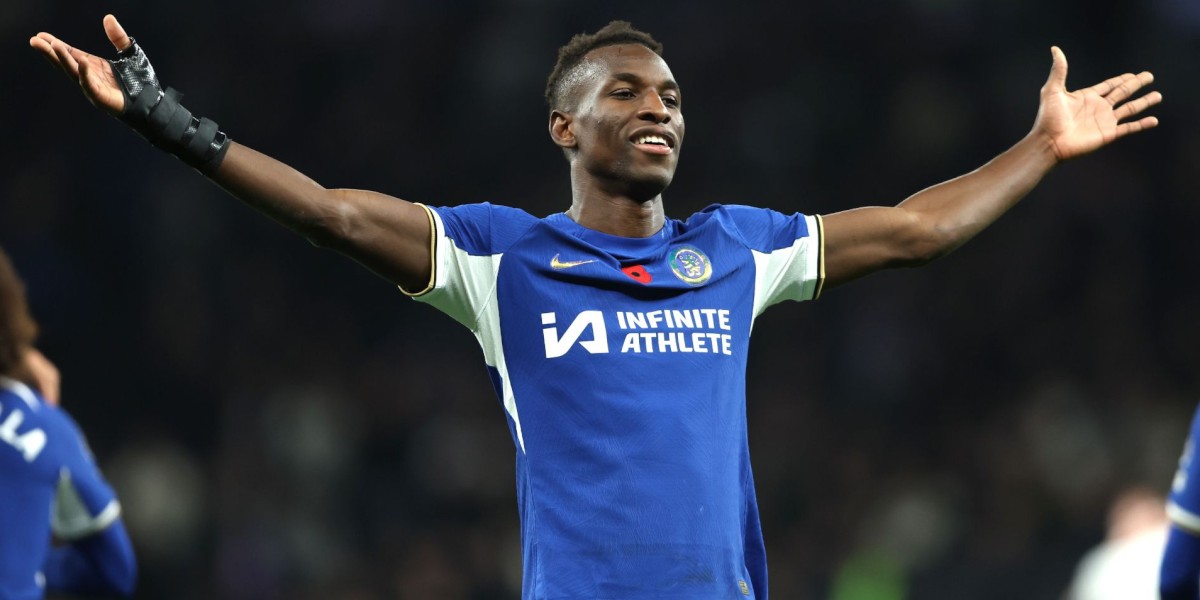 "Çelsi"ni "Aston Villa"ya dəyişə bilər