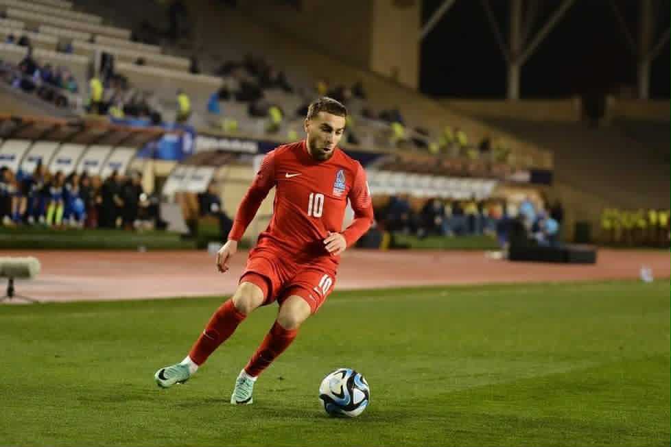 Millimizin futbolçusu və “Beşiktaş” iddiası – Atası xəbərləri təkzib etdi!