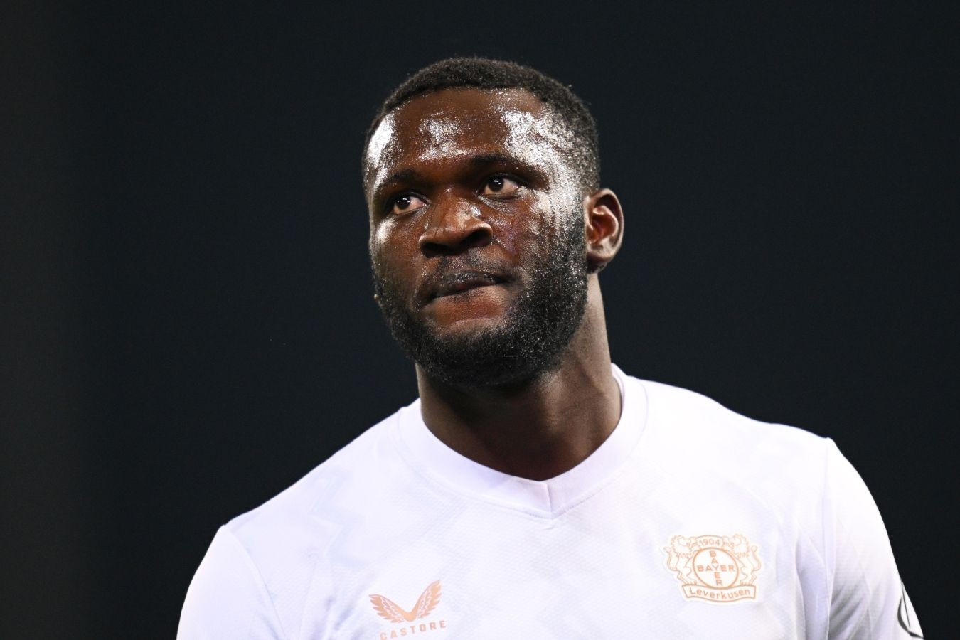 "Bayer" Bonifaseni "Milan"a satır