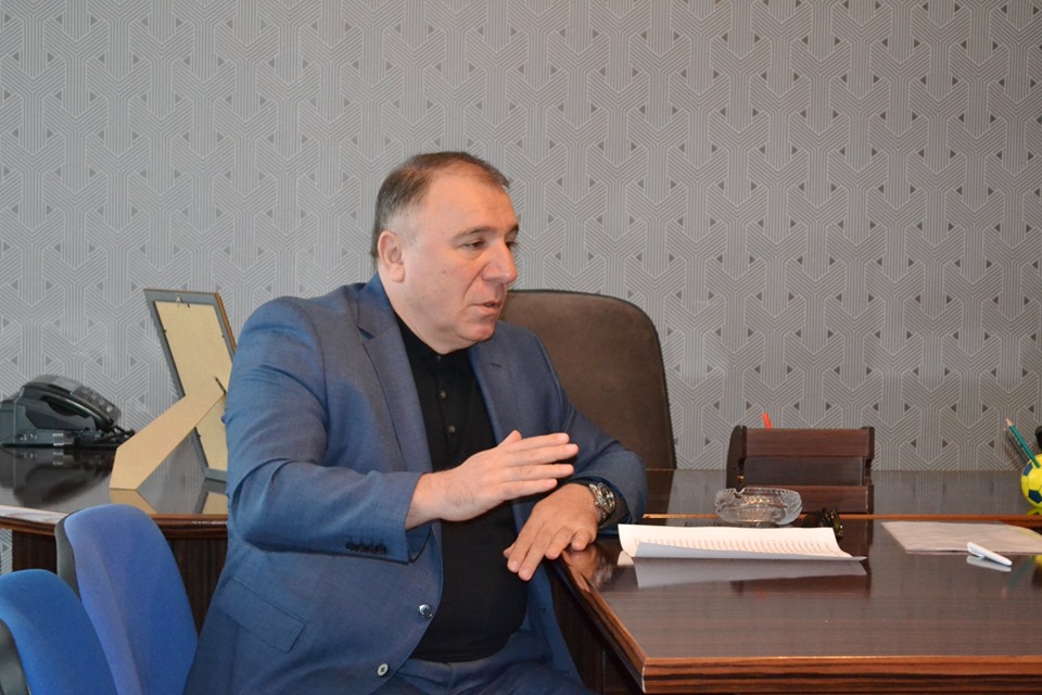 İsgəndər Cavadov: "Milliyə bir şərtlə xaricdən məşqçi dəvət etmək olar ki..."