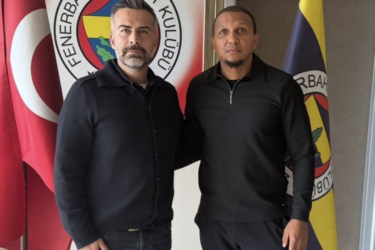 "Fənərbaxça" sabiq futbolçusuna iş verdi