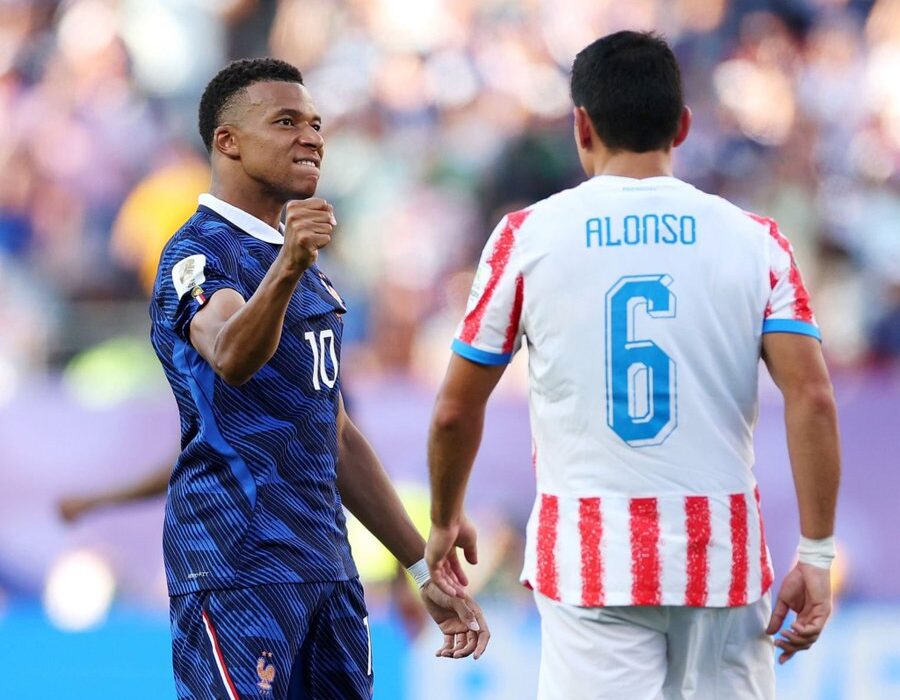 Yarımfinal öncəsi Mbappe narahatlığı