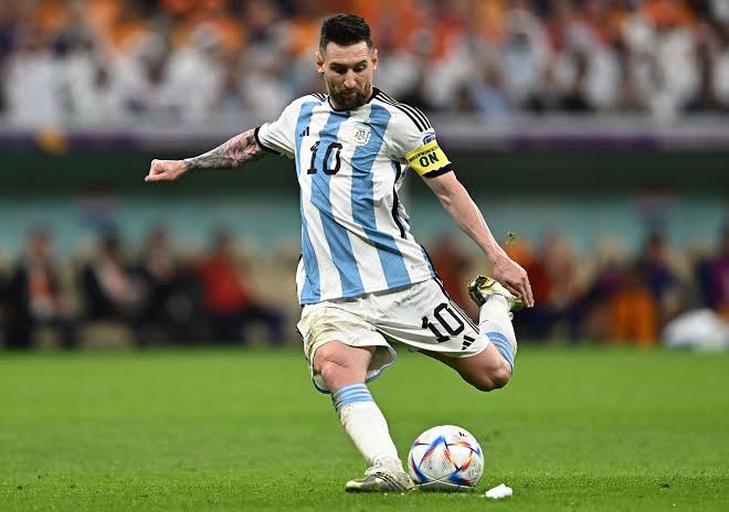 Lionel Messi gələn həftə İspaniyaya səfər edəcək