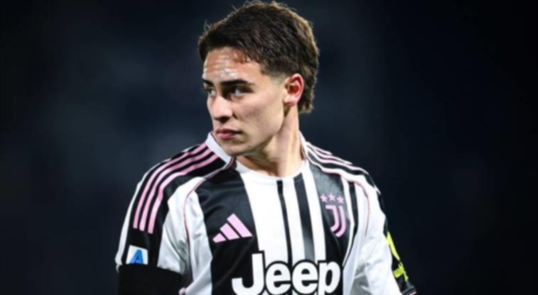 Türkiyə millisinin üzvü “Yuventus”la yeni müqavilə imzalayacaq