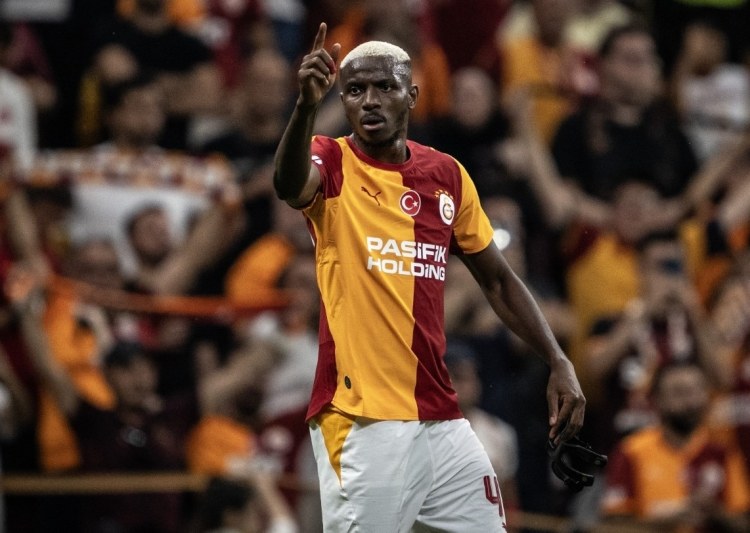 "Qalatasaray"da Viktor Osimhen sevinci