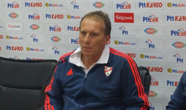 Əzimovu Karakuş əvəzlədi