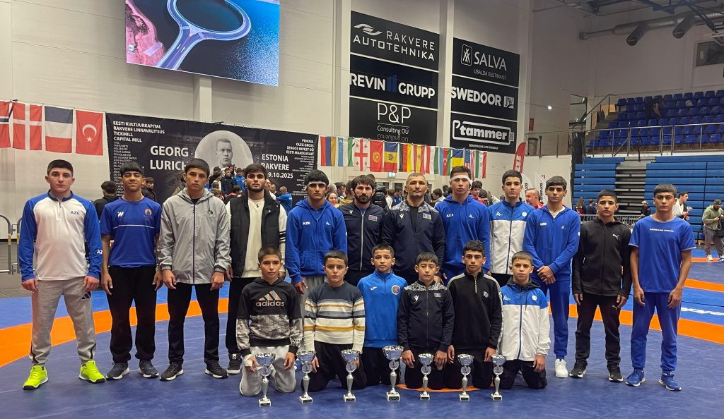 Azərbaycan güləşçiləri beynəlxalq turnirdə yeddi medal qazanıb