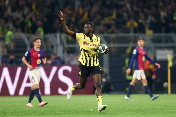 Seru Qirassi bunu bacaran ilk afrikalıdır