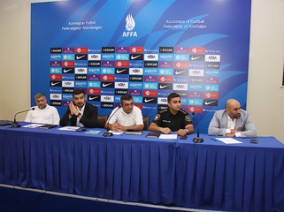 AFFA azarkeşlərlə və əlil azarkeşlərlə əlaqələndirici şəxslərlə görüş keçirib