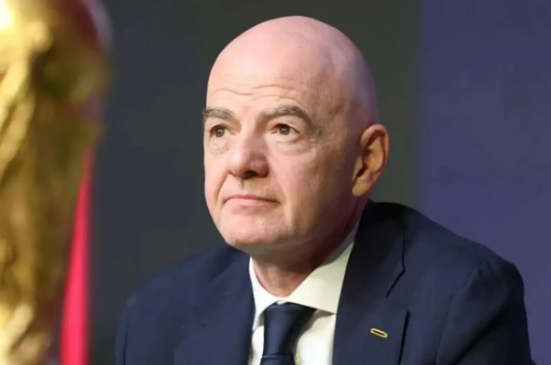 FIFA prezidenti Canni İnfantino Bakıya gəlib