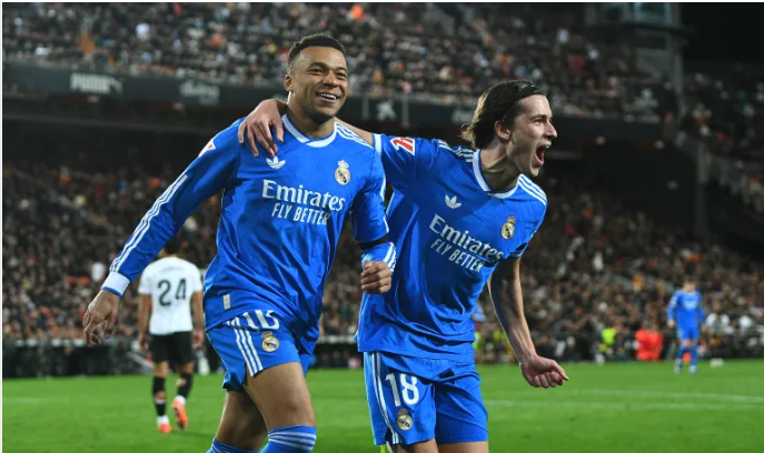 Mbappedən hakimə sərt reaksiya: “Bunlar klondur”