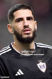 Yasin Benzia Fransa klublarının təklifini geri çevirib