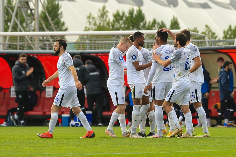 “Sabah”ın məşqçiləri və bir futbolçusu koronavirusa yoluxub