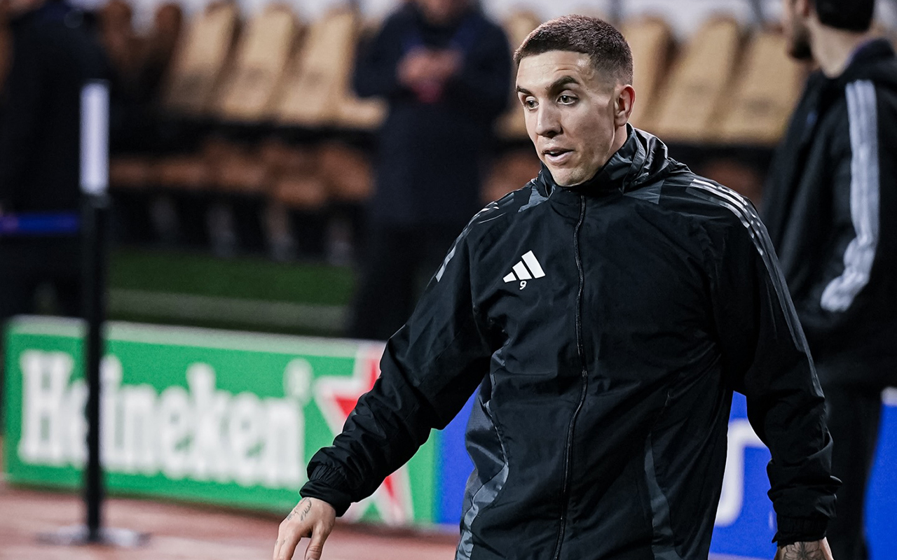 “Qarabağ”ın legioneri: “Başımız aşağı deyil”