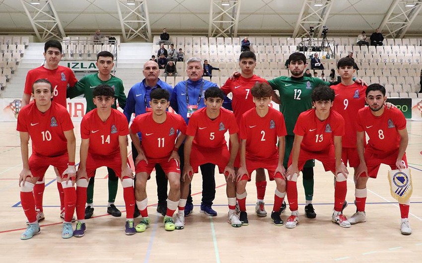 U-19 meydan sahiblərinə qarşı