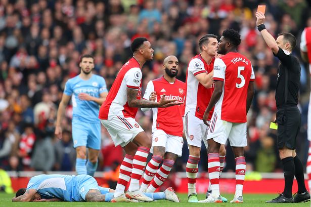 “Arsenal” London derbisinin təxirə salınmasını istəyir