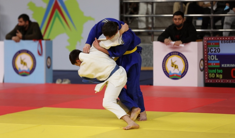 Federasiya kubokunda ikinci günün qalibləri bəlli oldu