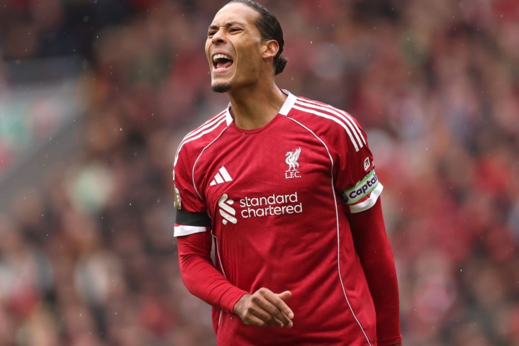 "Liverpul"un aparıcı oyunçuları baş məşqçinin istefasını tələb edir