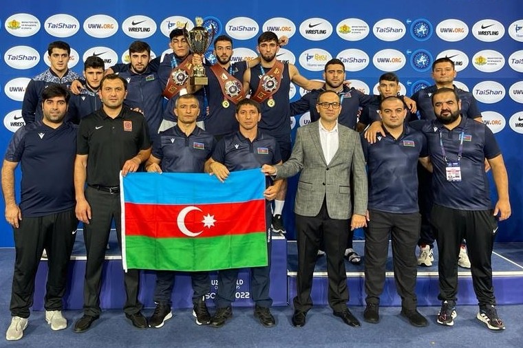 Yunan-Roma güləşi üzrə Azərbaycan millisindən tarixi uğur