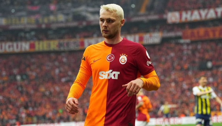 "Qalatasaray"ın müdafiəçisi qışda klubu tərk edəcək