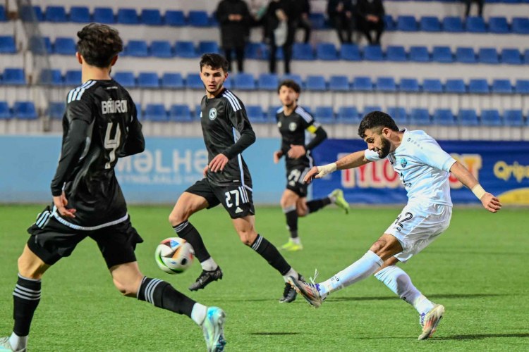 "Səbail" və MOİK qələbə qazandı - I Liqa