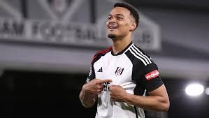 London klubu braziliyalı hücumçuya yeni müqavilə təklif edəcək