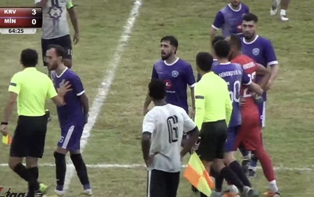 Açılış matçındakı davanın detalları: "Uşaqlıq elədi, onu danladım və son xəbərdarlığımı etdim"