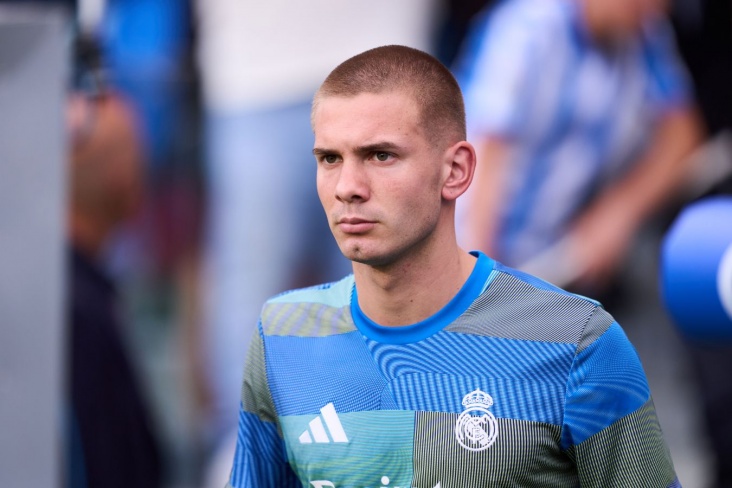 "real" argentinalı yarımmüdafiəçi ilə bağlı son qərarını verdi