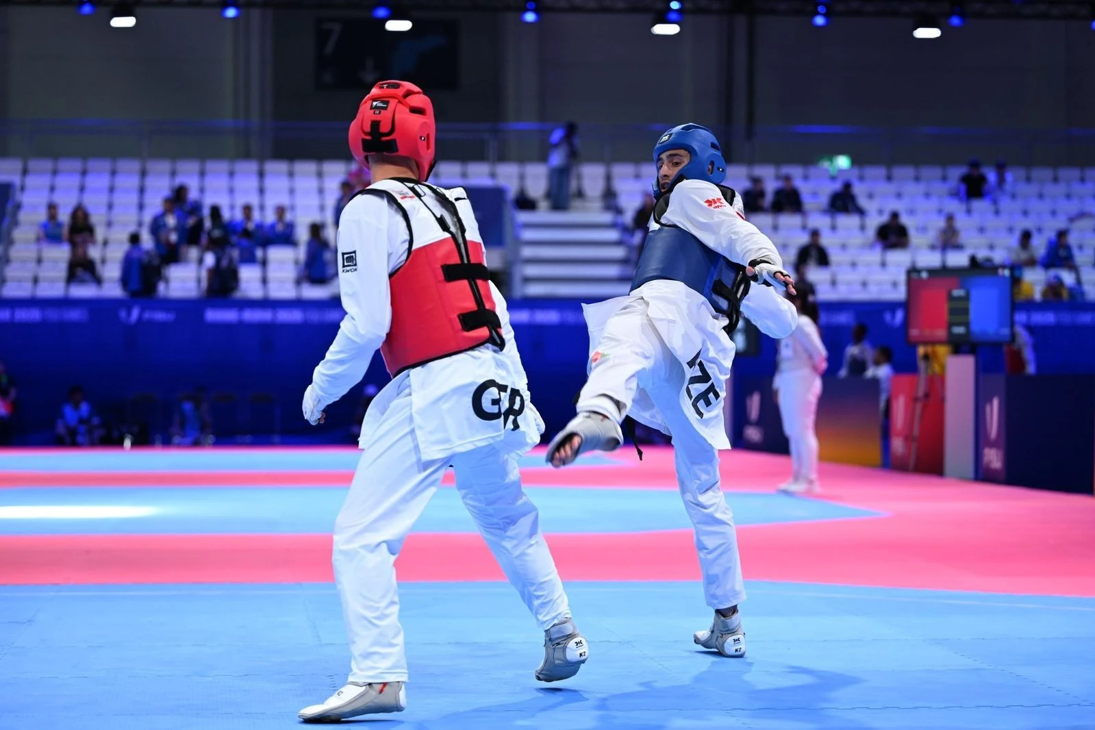 Taekvondoçularımız beynəlxalq turnirdə yeddi medal qazanıblar