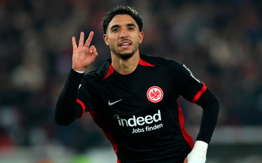 Misirli oyunçu ayın futbolçusu seçildi