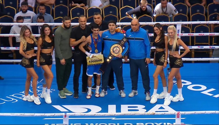 Azərbaycan boksçusu dünya çempionu oldu