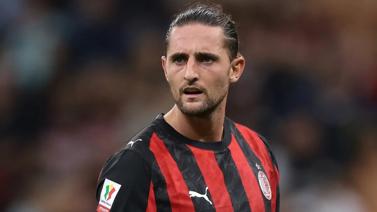 "Milan"ın futbolçusu millidən zədəli qayıtdı