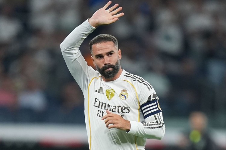 Kapitan "Real"dan gedir - RƏSMİ