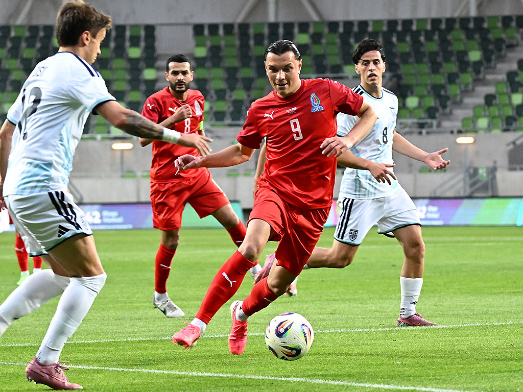 Renat Dadaşov: "Bundan da yaxşısına qadirik"