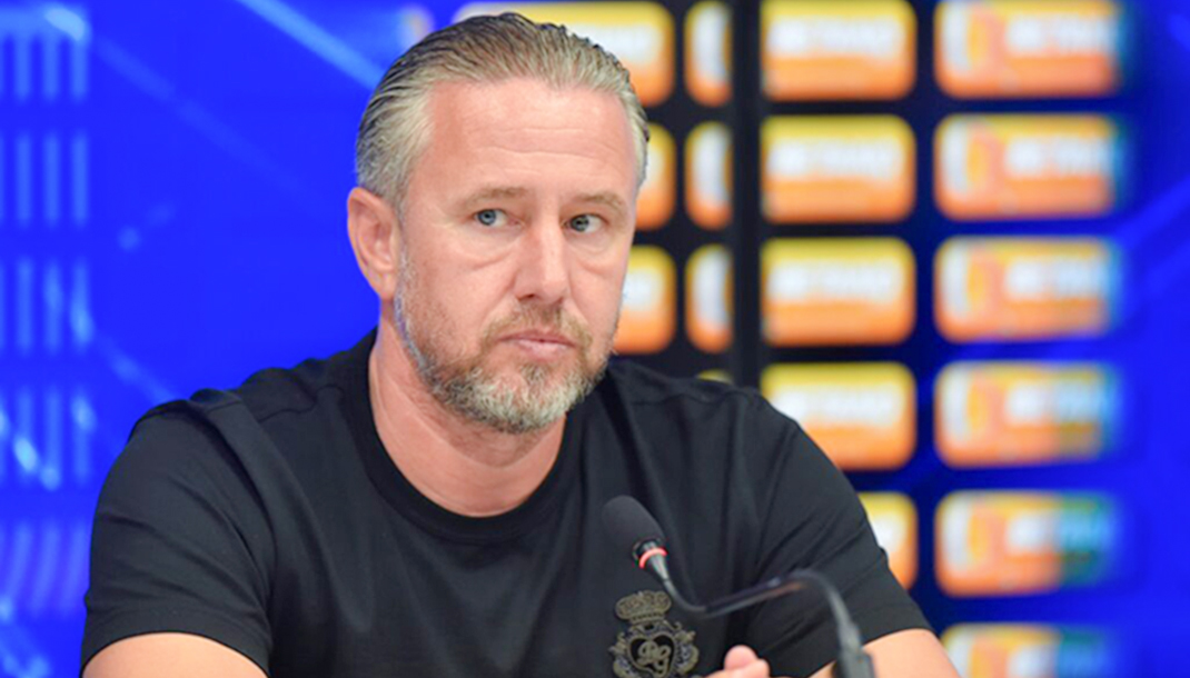 FİFA "Neftçi"nin sabiq baş məşqçisi ilə bağlı qərar çıxardı