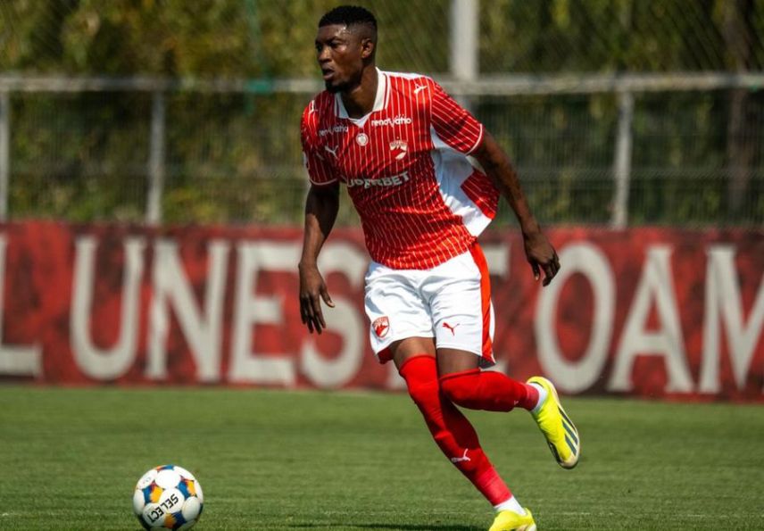 "Neftçi" daha bir legioner müdafiəçi ilə ortaq məxrəcə gəldi - EKSKLÜZİV